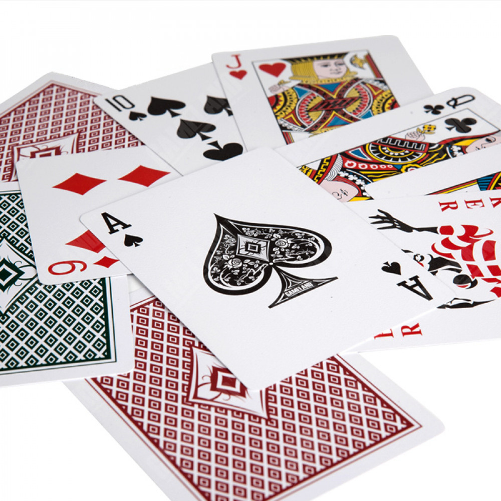 Карты такой купить. Покер карты. Игральные карты. Карты игральные для покера. Пластиковые карты для покера.